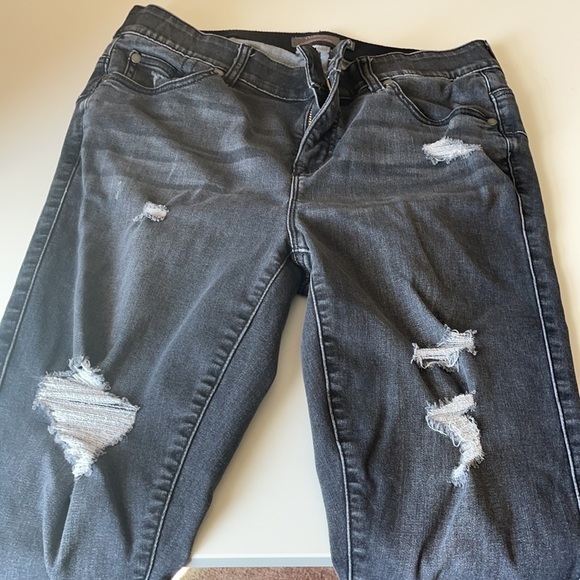 Crop Bombshell Skinny Ripped - Picture 5 of 5